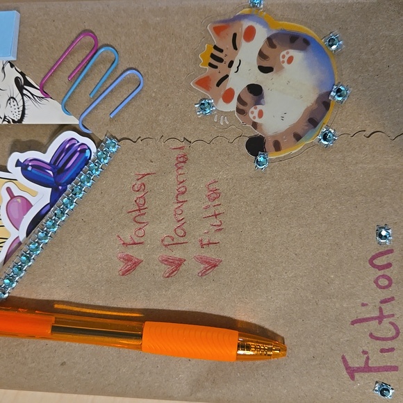 Blind date with a thrifted book leg35 - Picture 2 of 4